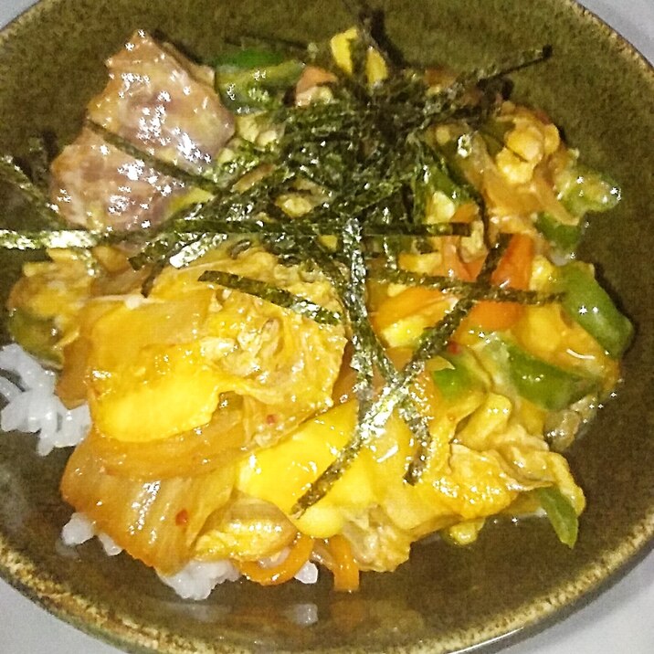 サバ味噌煮缶とキムチの卵とじ丼 レシピ 作り方 By 愛情食堂300縁レシピ 楽天レシピ サバ味噌煮缶とキムチの卵とじ丼 レシピ 作り方 By 愛情食堂300縁レシピ 楽天レシピ